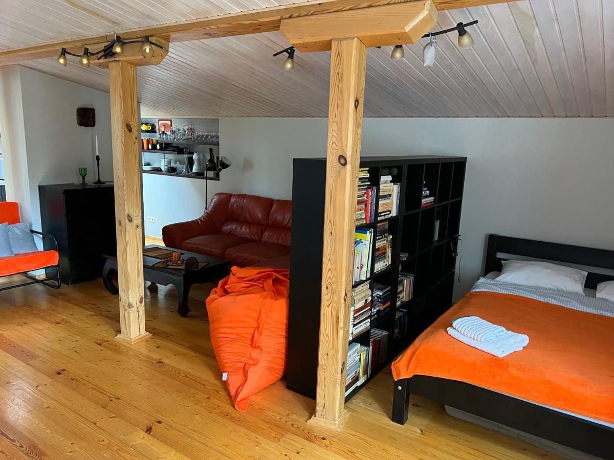 Studio Apartment And Free Airport Transfer รีกา ภายนอก รูปภาพ
